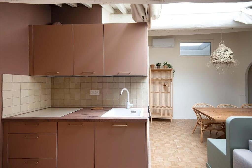 Cozy Love Nest Near The Old Port Marseilles Kamer foto